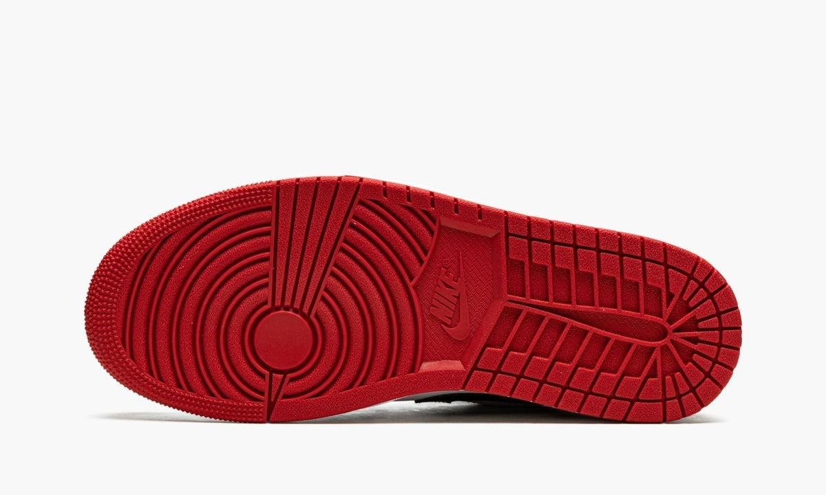 Air Jordan 1 Low "Bred Toe" Sneakers